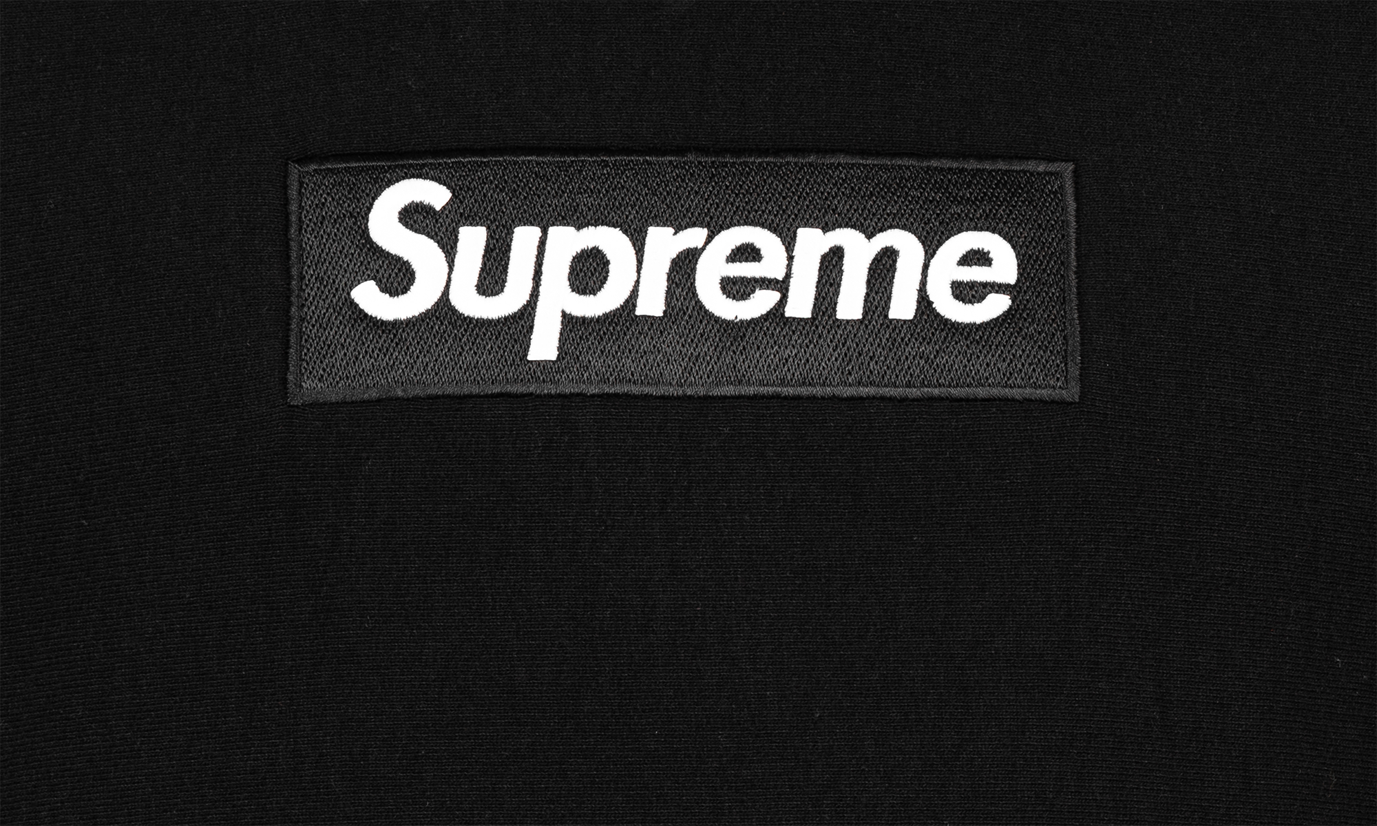Box Logo Hoodie "FW21" SU11221