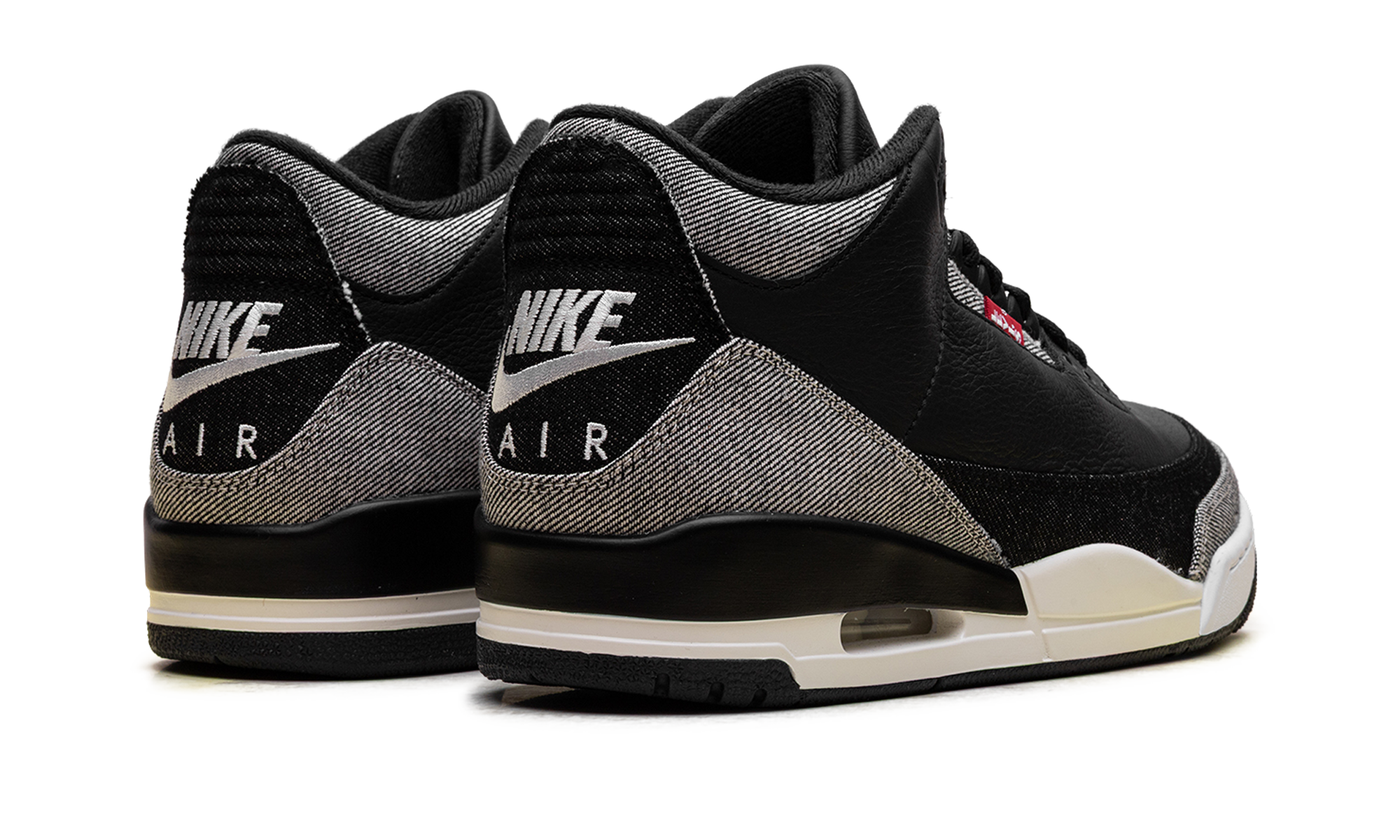 Air Jordan 3 "Levi's Black Denim" AO2327 001