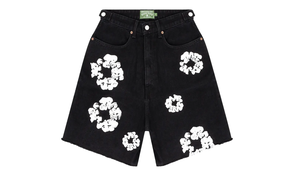 Cotton Wreath Jean Short "Black" DT150