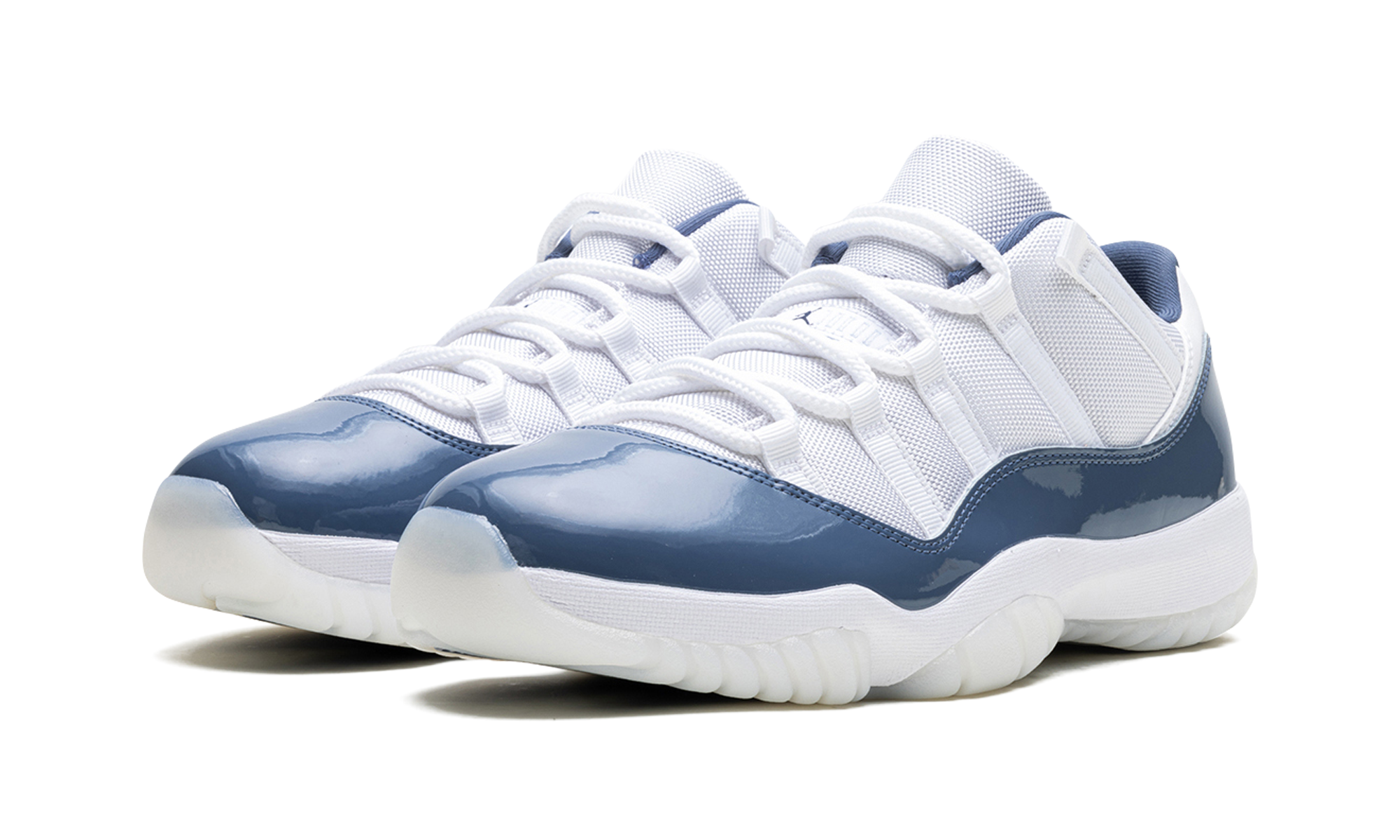 Air Jordan 11 Retro Low "Diffused Blue" FV5104 104