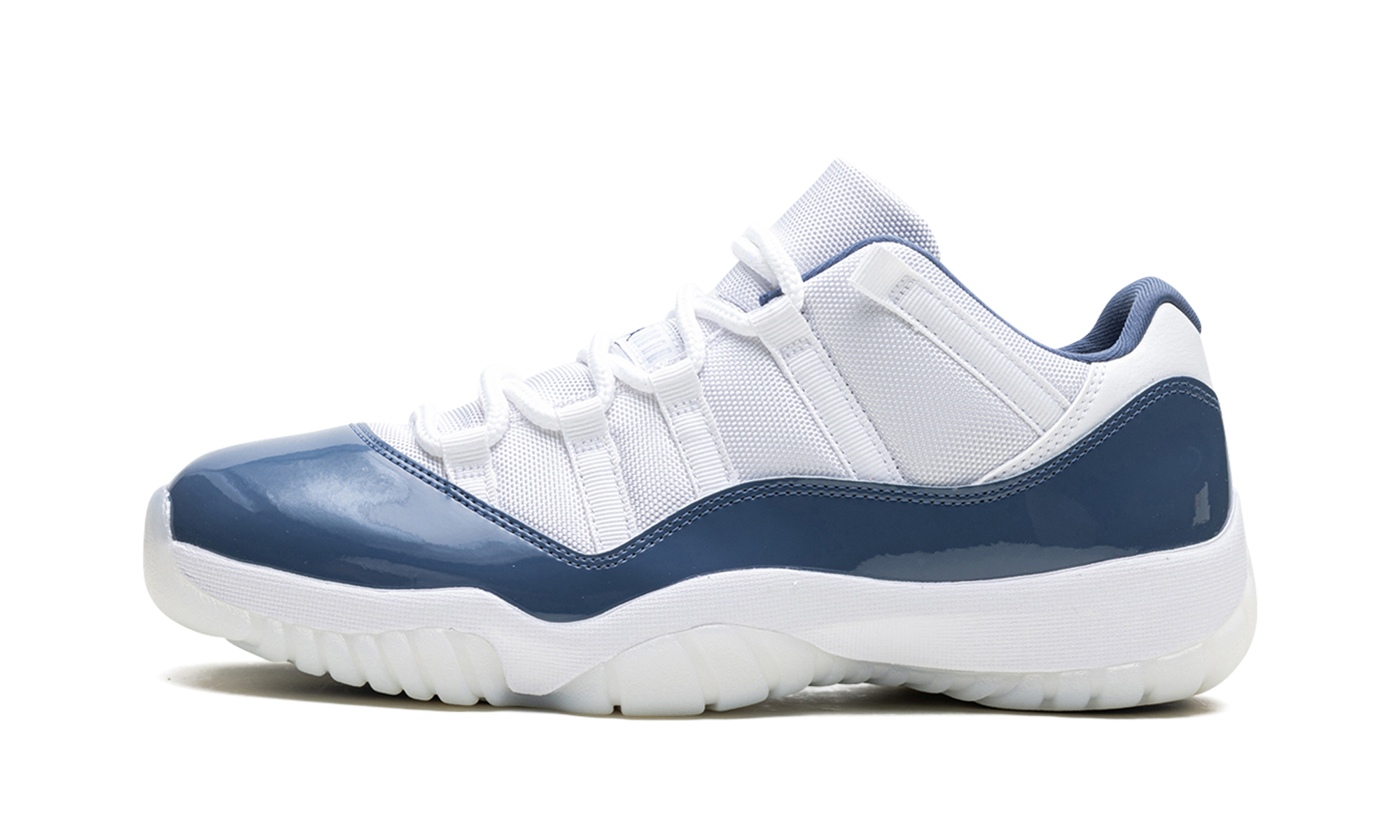 Air Jordan 11 Retro Low "Diffused Blue" FV5104 104