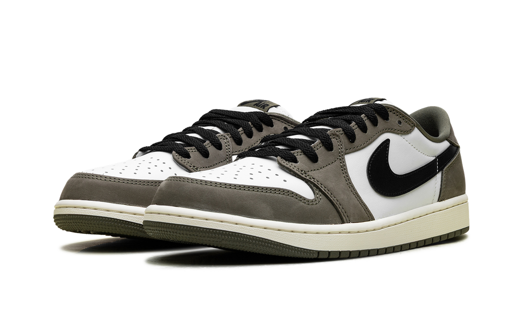Air Jordan 1 Low "Medium Olive" 553558 200
