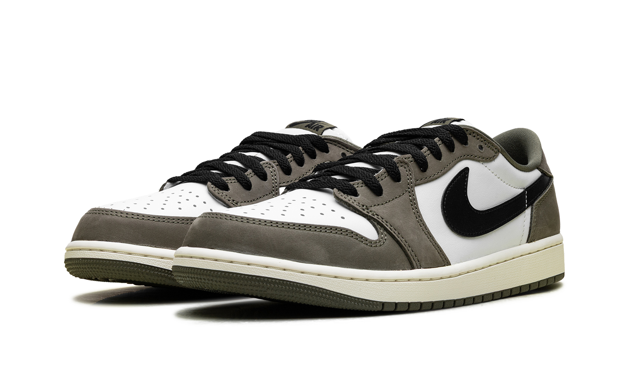 Air Jordan 1 Low "Medium Olive" 553558 200