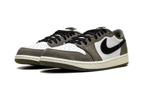 Air Jordan 1 Low "Medium Olive" 553558 200