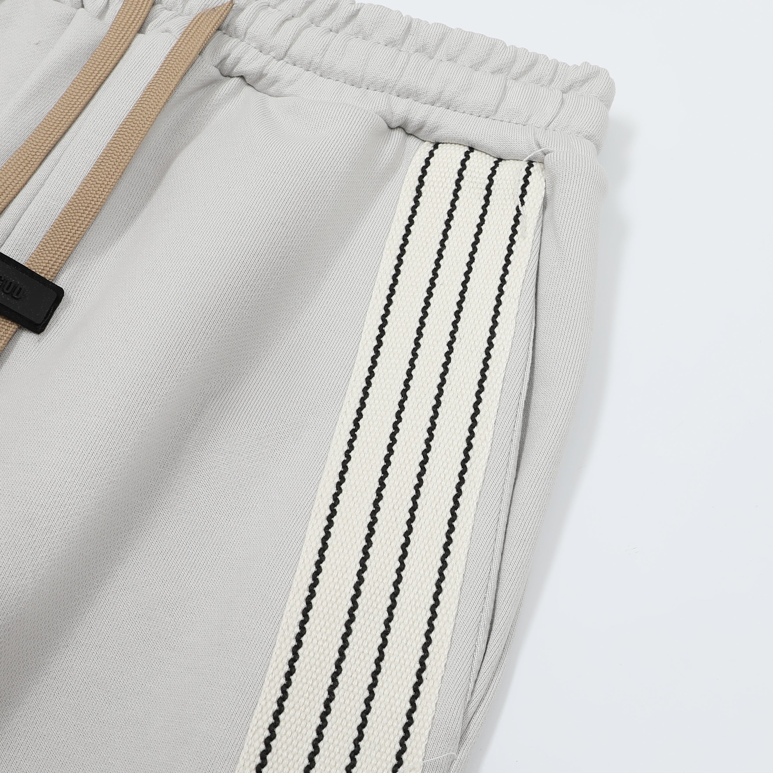 Fear of God Essentials HC694 p110