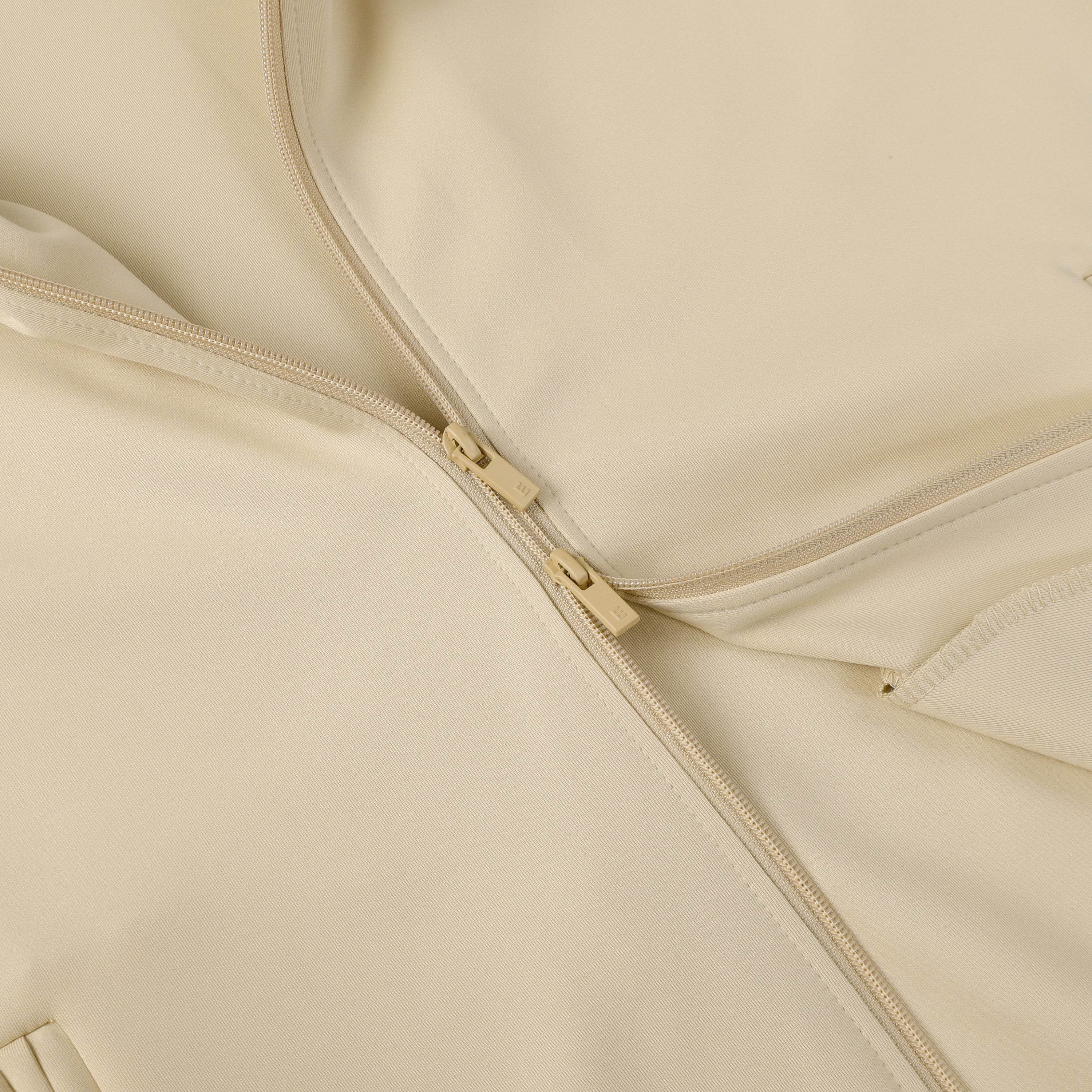 Fear of God Essentials 2205 FOG 新款套装 颜色 黑色 水泥灰 绿色 黄色 卡其 码数 S XL
