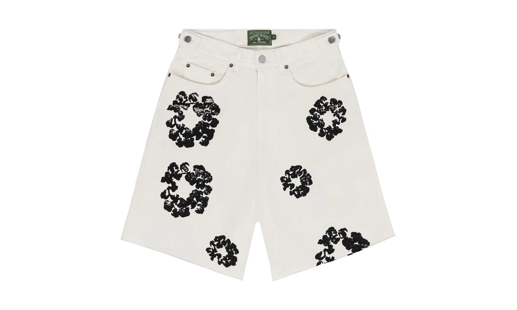 The Cotton Wreath Jean Short "White" DT187